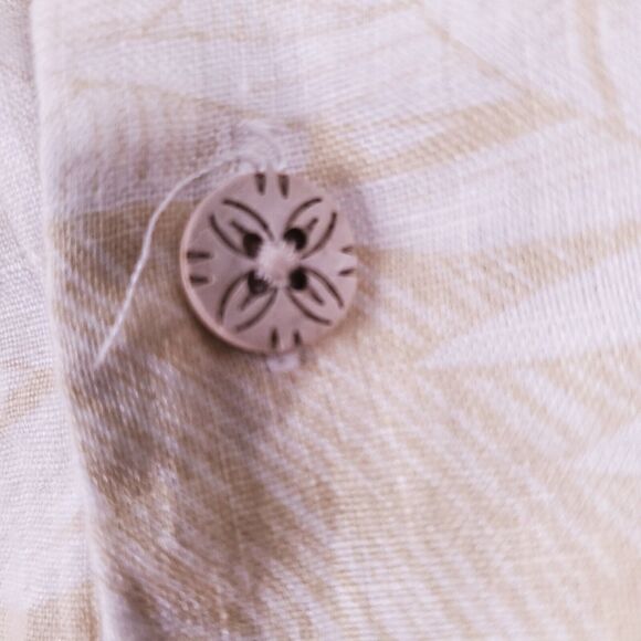 Tommy Bahama Short Sleeve Button Up Yellow Floral Embordered Linen Shirt Large - Picture 5 of 8